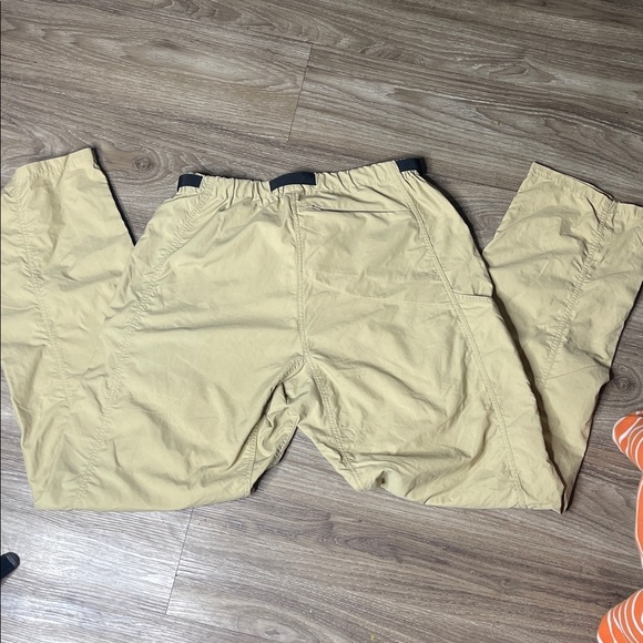 Patagonia Men's Tan Cargo Pants - Picture 2 of 9
